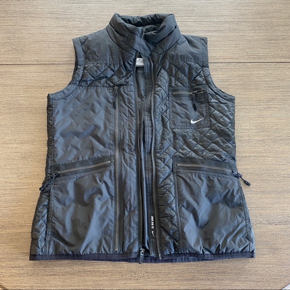 Nike Jackets & Blazers - Nike Running Winter Zip Up Vest - Black